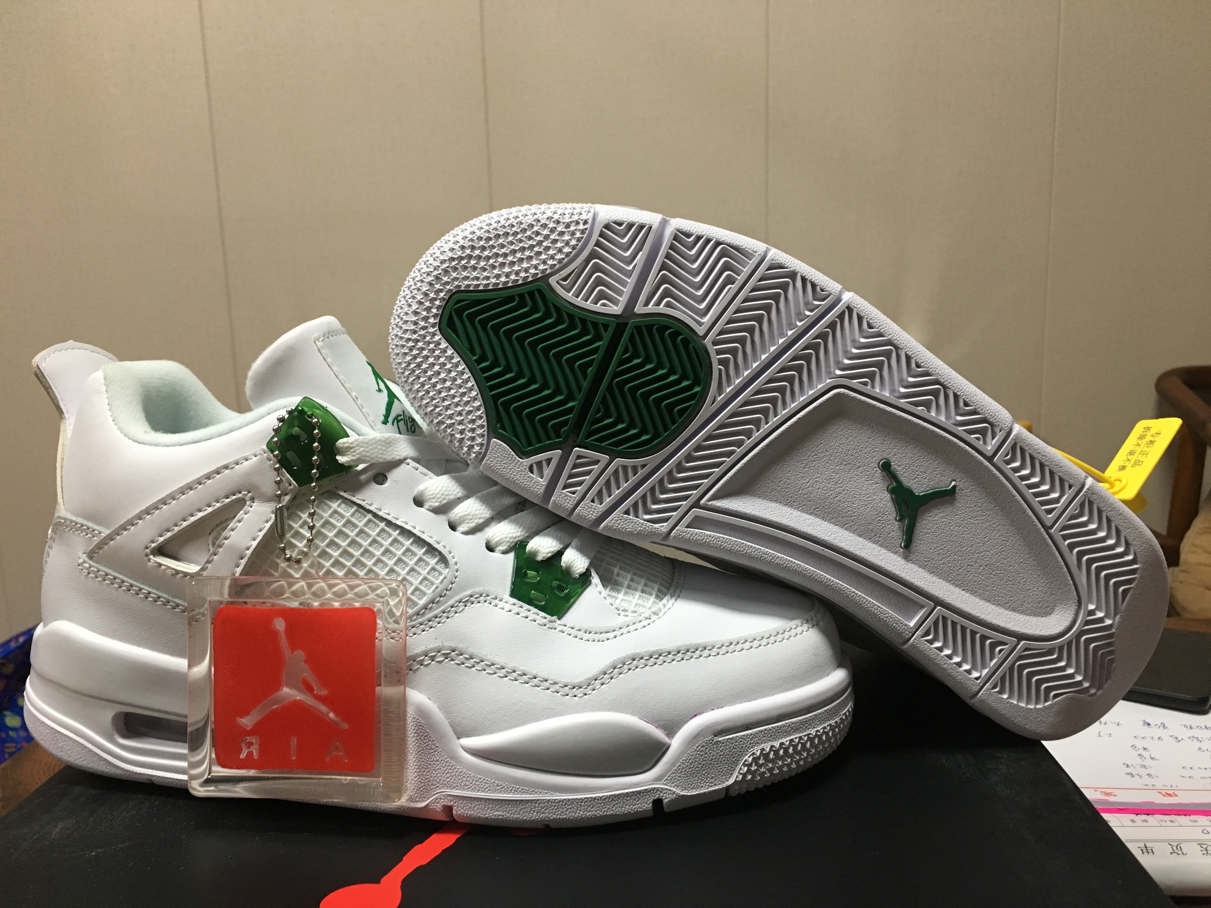 Air Jordan 4 Retro White Green